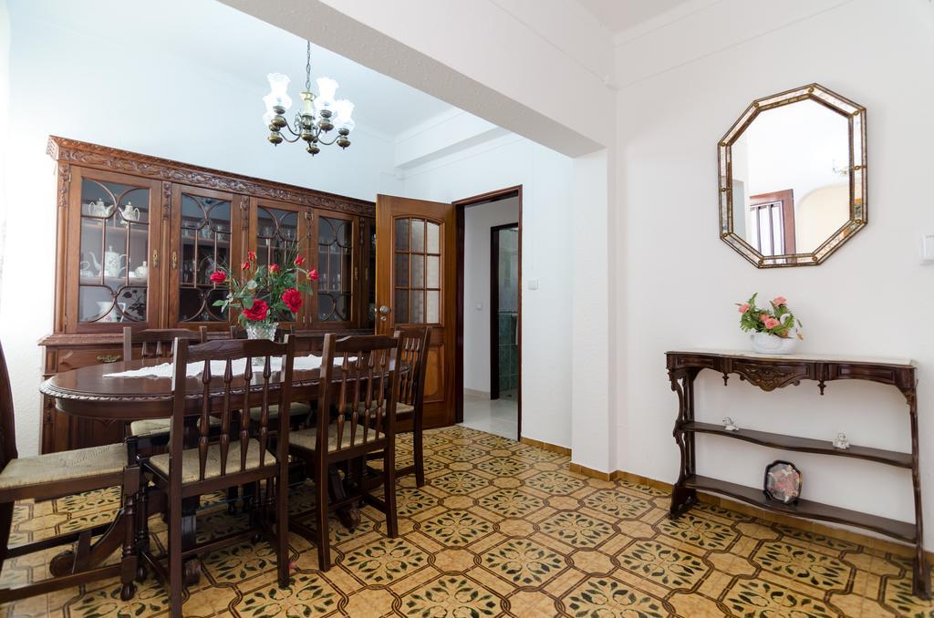 Armacao De Pera Villa Hedwiges Exterior photo